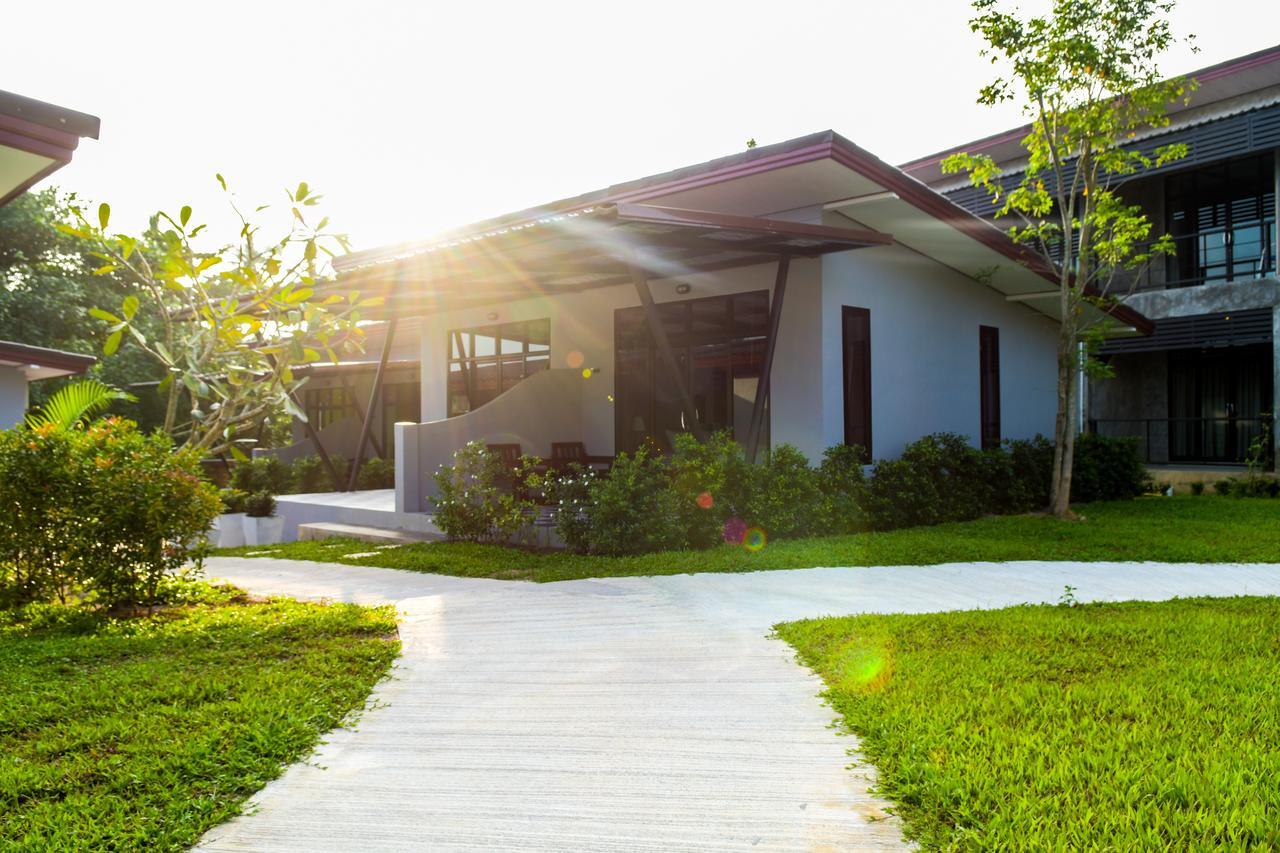 Sea Stone Hotel Sichon Nakhon Si Thammarat Pokoj fotografie